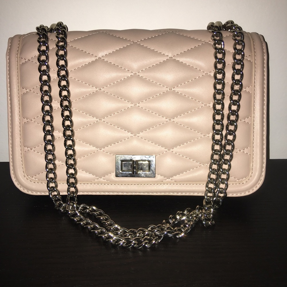 Express light pink quilted bag